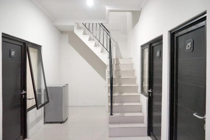 Dparagon Pamela 4 Maguwo Exterior photo